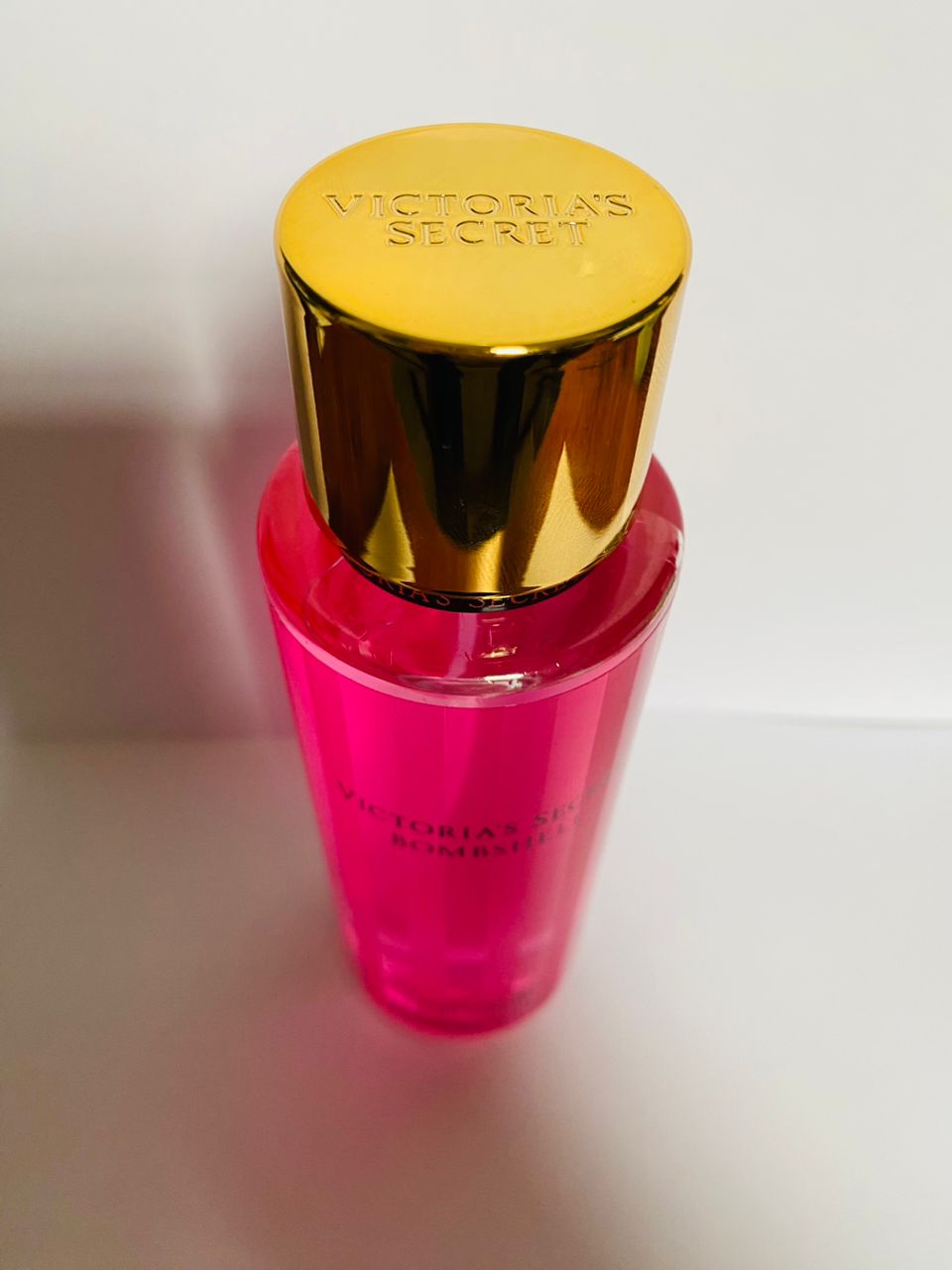 Bombshell pink