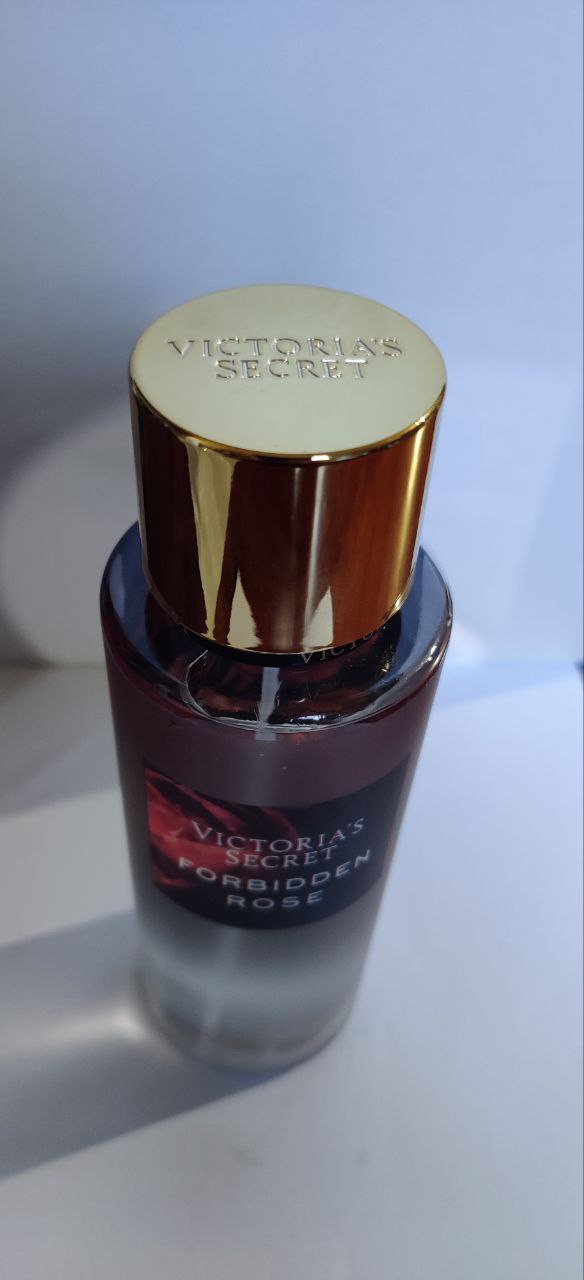 FORBIDDEN ROSE