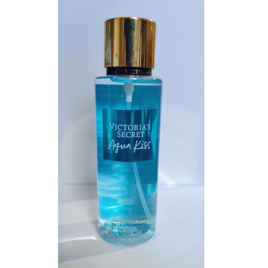 Aqua Kiss